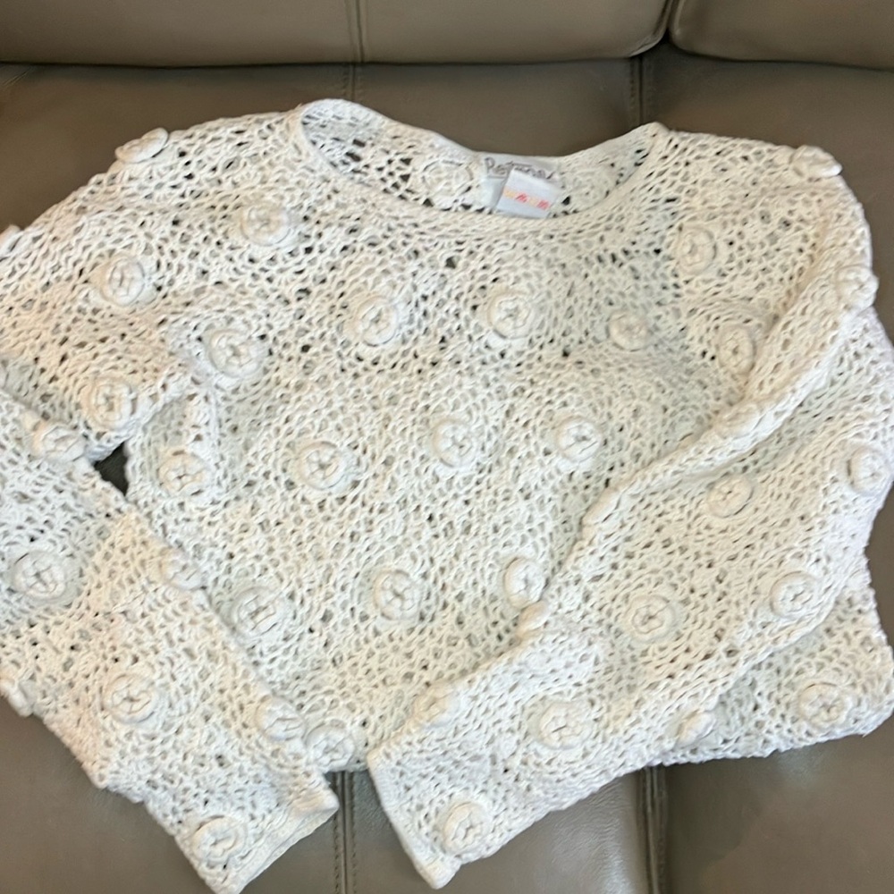 Vintage Reitmans crochet rosebud cotton sweater